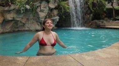 Барышня-крестьянка: Ольга Уварова в Сингапуре