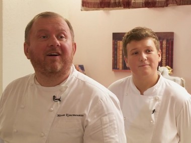 На ножах: Москва. Берлога