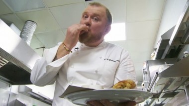 На ножах: Щелково. WOM cafe