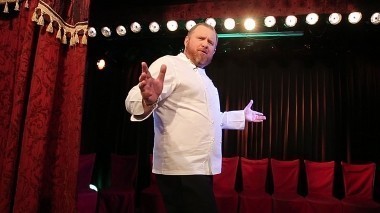 На ножах: Санкт-Петербург. Драма и комедия