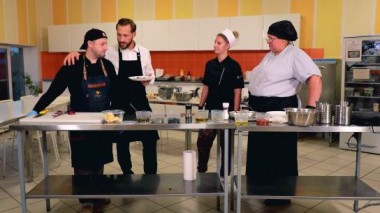 Зовите шефа: Санкт-Петербург. The Place